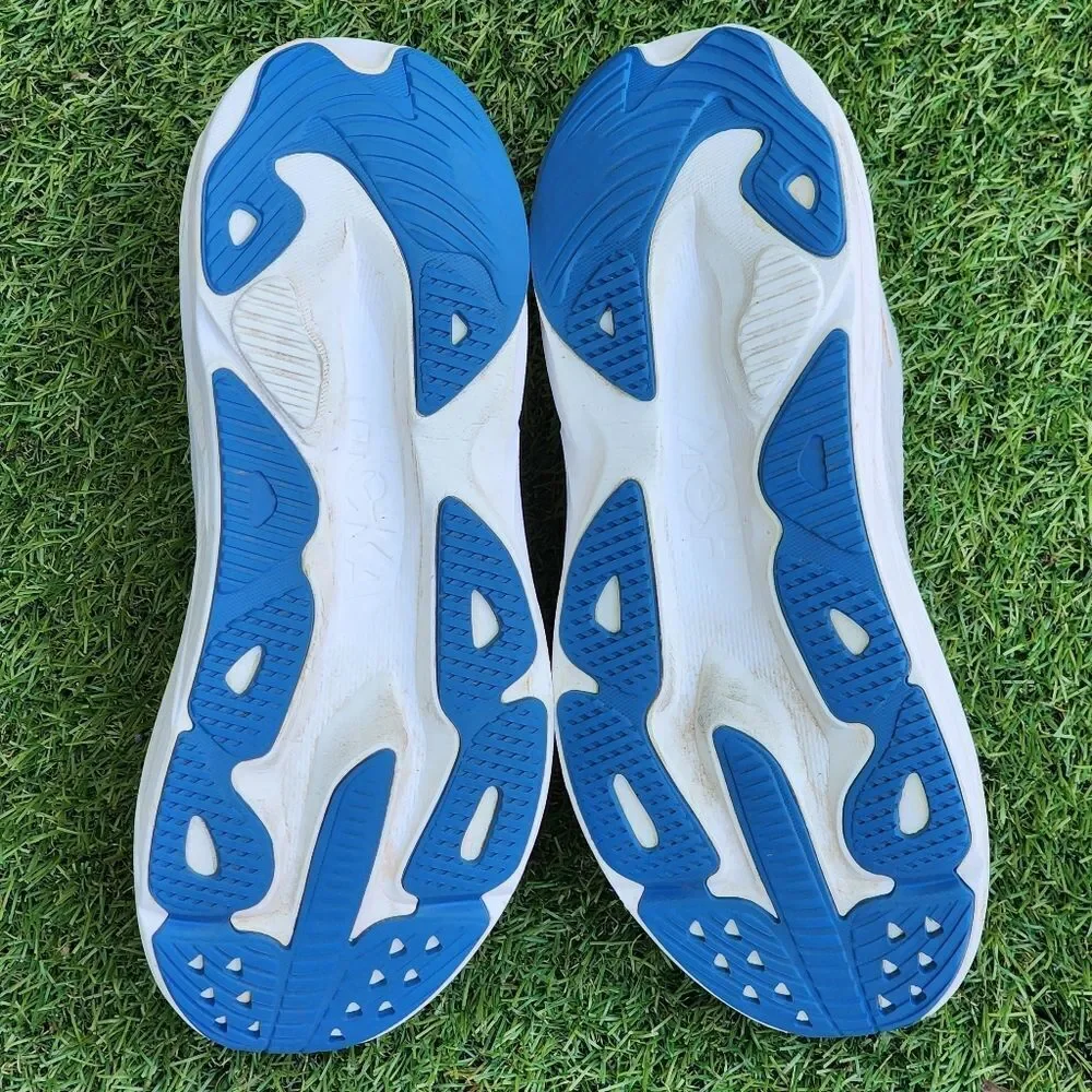 HOKA SKYFLOW - Mens Sneakers - SIZE 9D